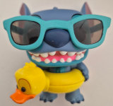 Lilo and Stitch 1565: Stitch with tube